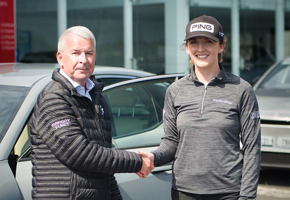 Professional Golfer Lauren Walsh partners with Mahony Fleet